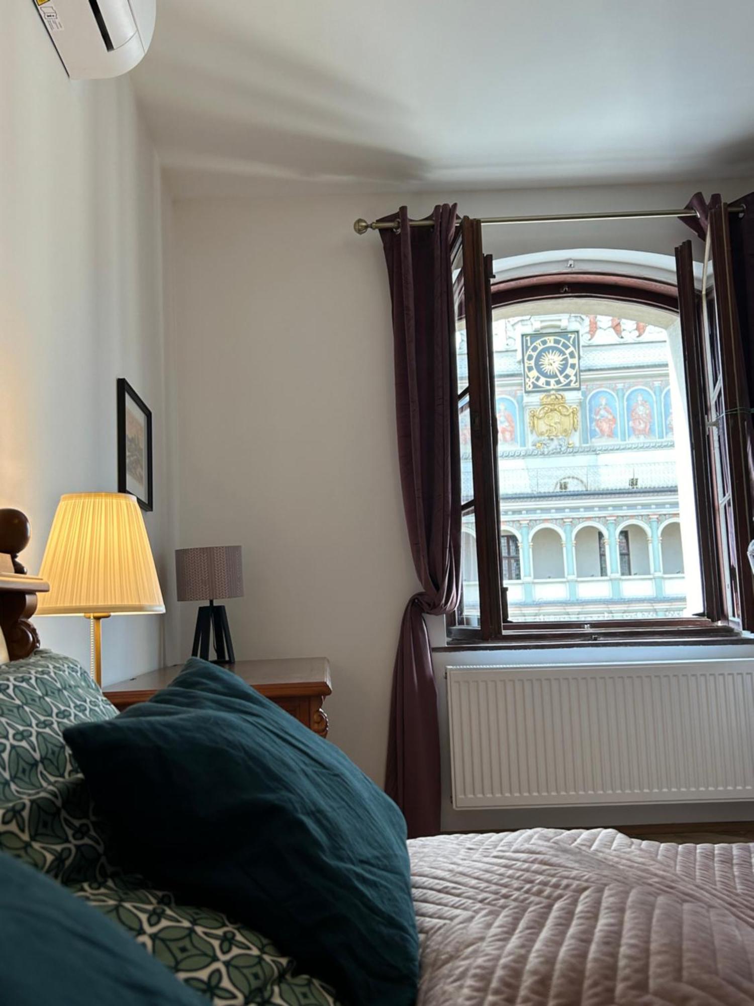 Apartament Stary Rynek 41 Познан Екстериор снимка